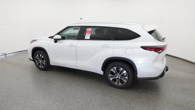 2026 Toyota Highlander XLE