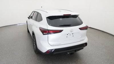 2026 Toyota Highlander XLE