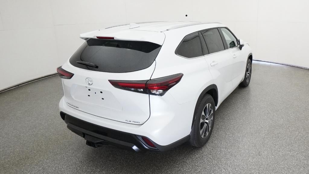 2026 Toyota Highlander XLE