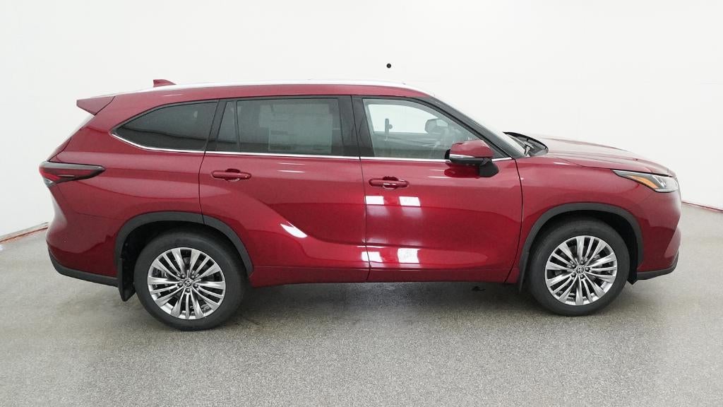 2026 Toyota Highlander Platinum
