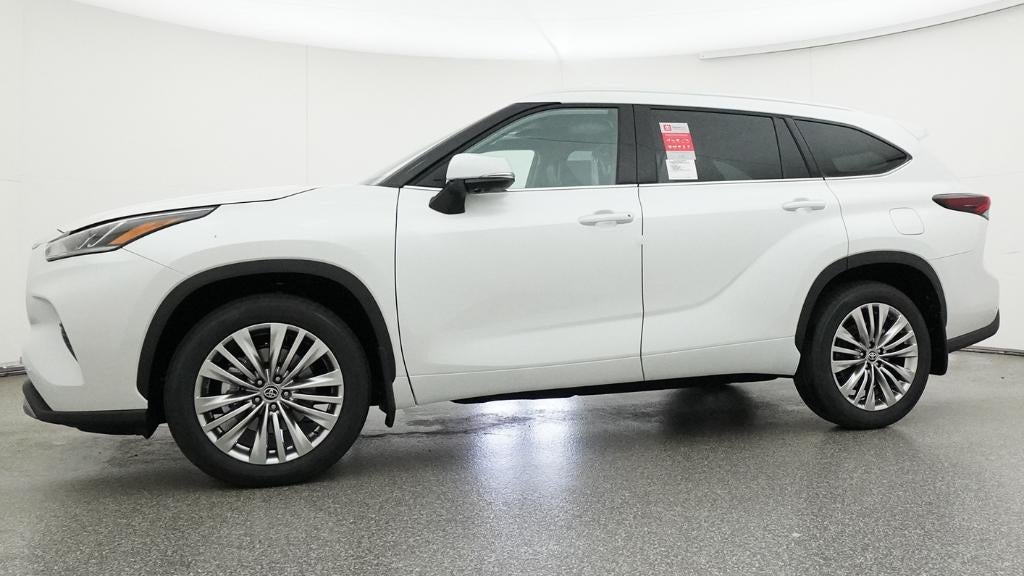 2026 Toyota Highlander Platinum