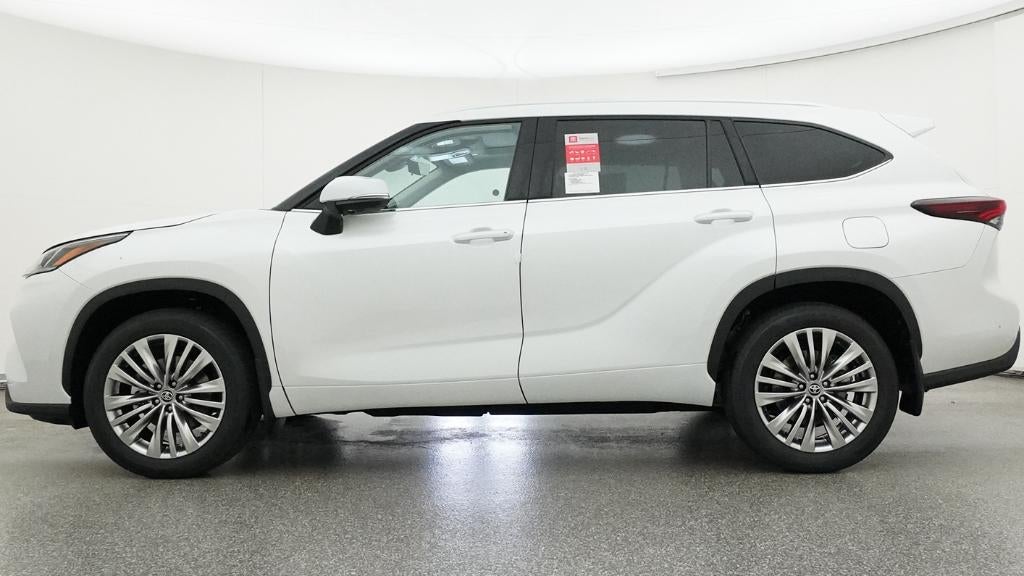 2026 Toyota Highlander Platinum