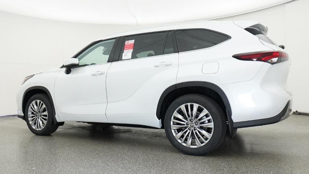 2026 Toyota Highlander Platinum