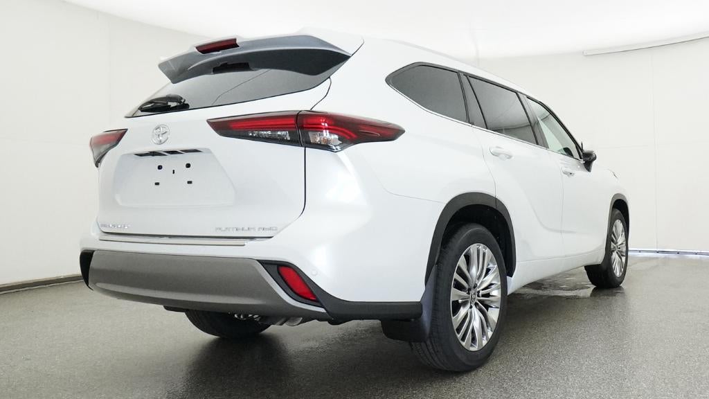 2026 Toyota Highlander Platinum