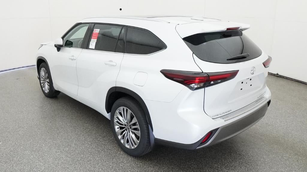 2026 Toyota Highlander Platinum