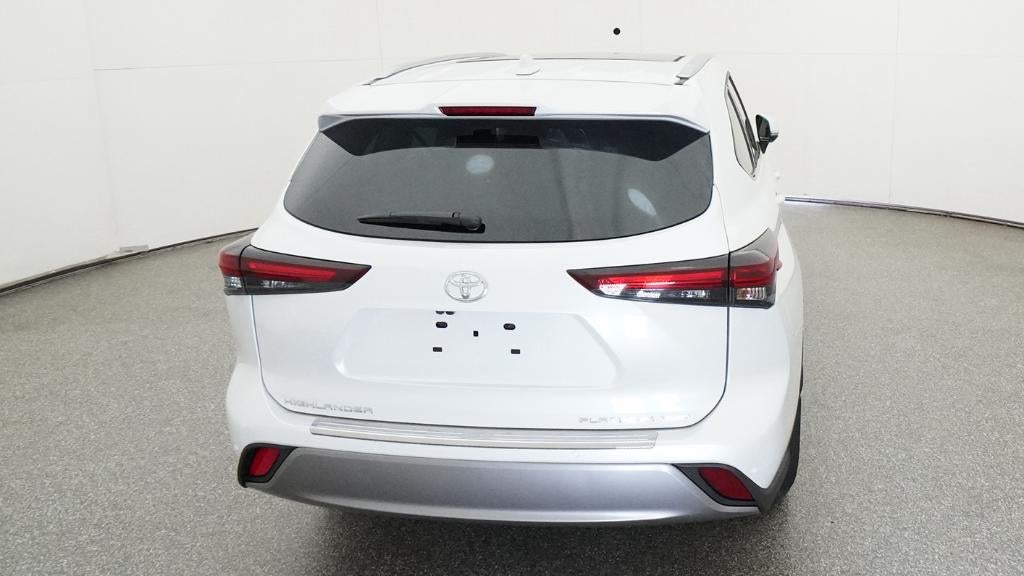 2026 Toyota Highlander Platinum