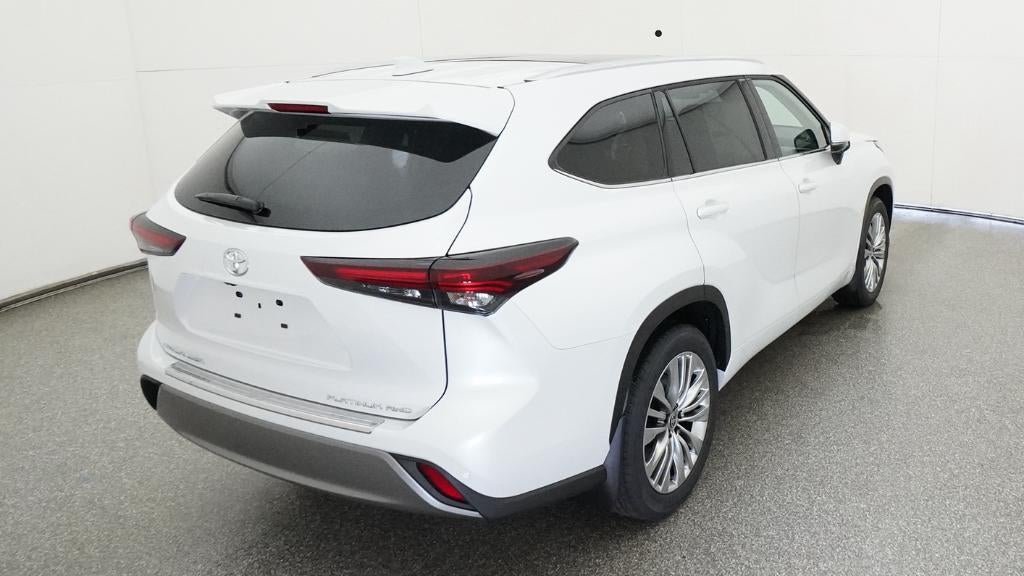 2026 Toyota Highlander Platinum