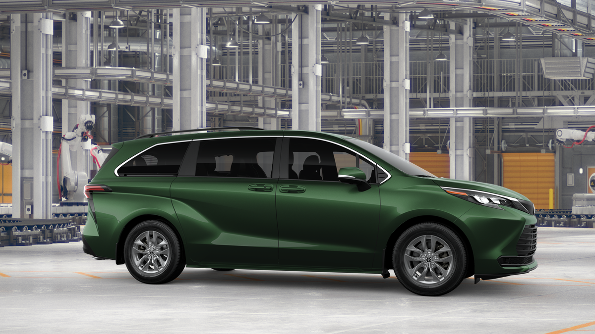 2026 Toyota Sienna LE