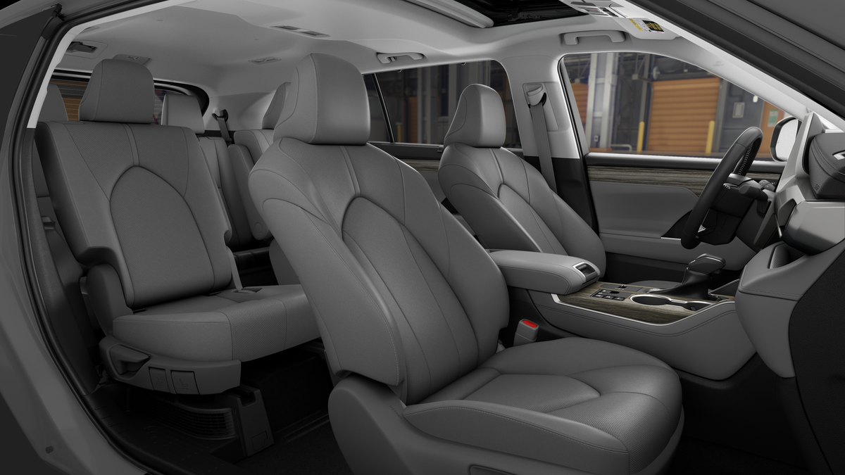 2026 Toyota Highlander Hybrid Limited