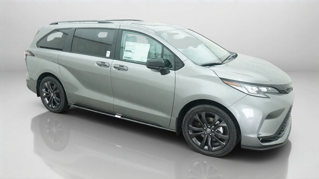 2026 Toyota Sienna XSE