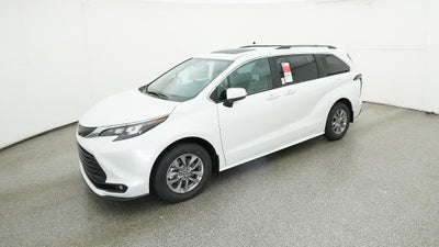 2026 Toyota Sienna XLE