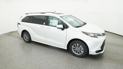 2026 Toyota Sienna XLE