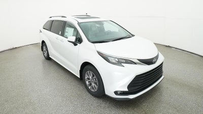 2026 Toyota Sienna XLE