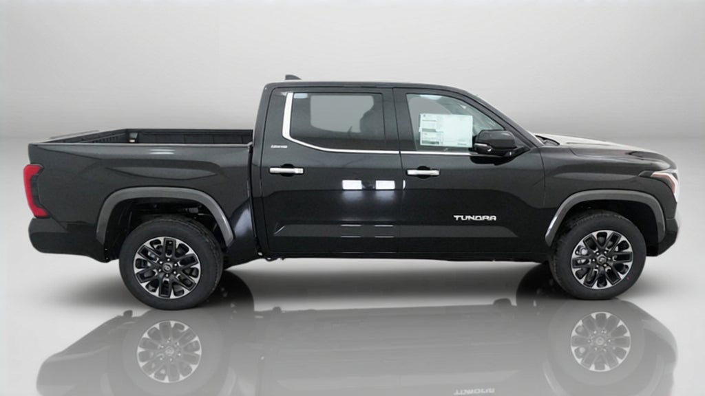 2026 Toyota Tundra Limited - Photo 11