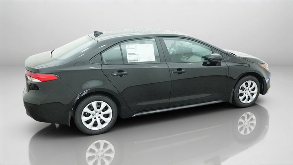 2027 Toyota Corolla LE
