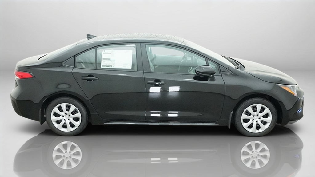 2027 Toyota Corolla LE
