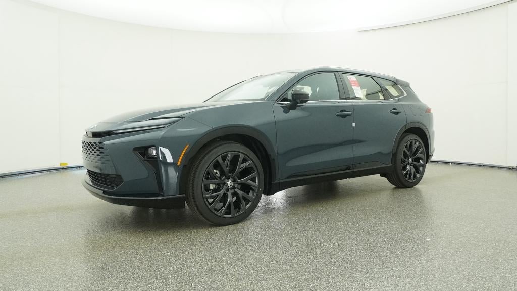 2026 Toyota Toyota Crown Signia Limited