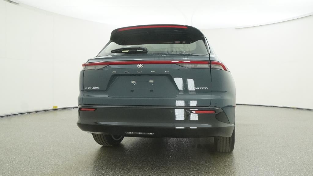 2026 Toyota Toyota Crown Signia Limited