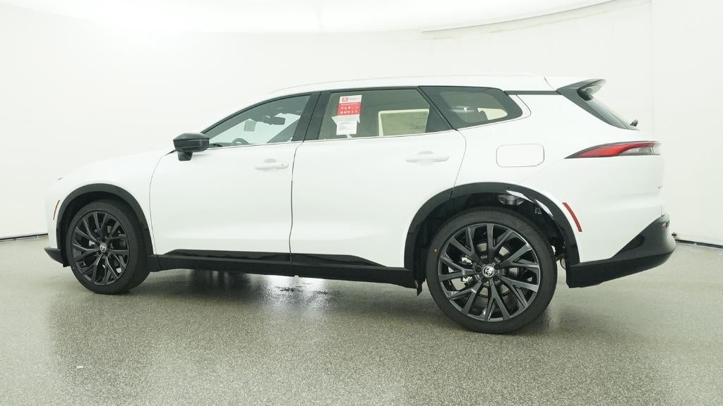 2026 Toyota Toyota Crown Signia Limited