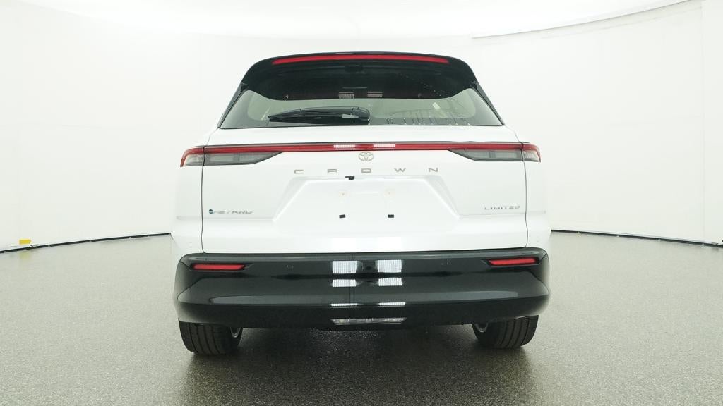 2026 Toyota Toyota Crown Signia Limited