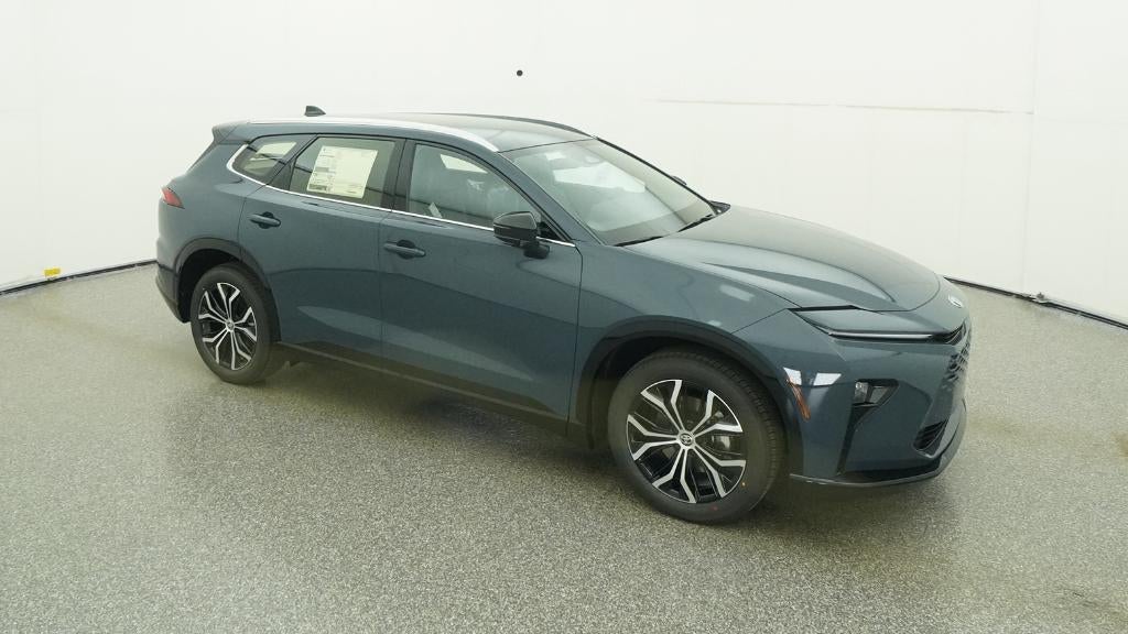 2026 Toyota Toyota Crown Signia XLE