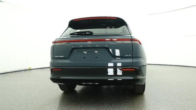 2026 Toyota Toyota Crown Signia XLE