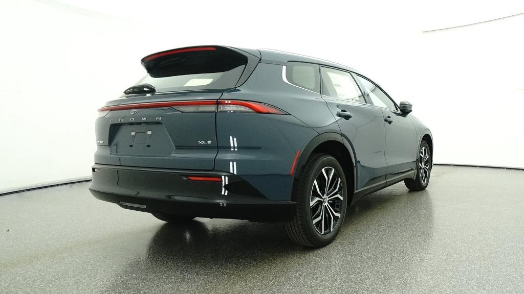 2026 Toyota Toyota Crown Signia XLE