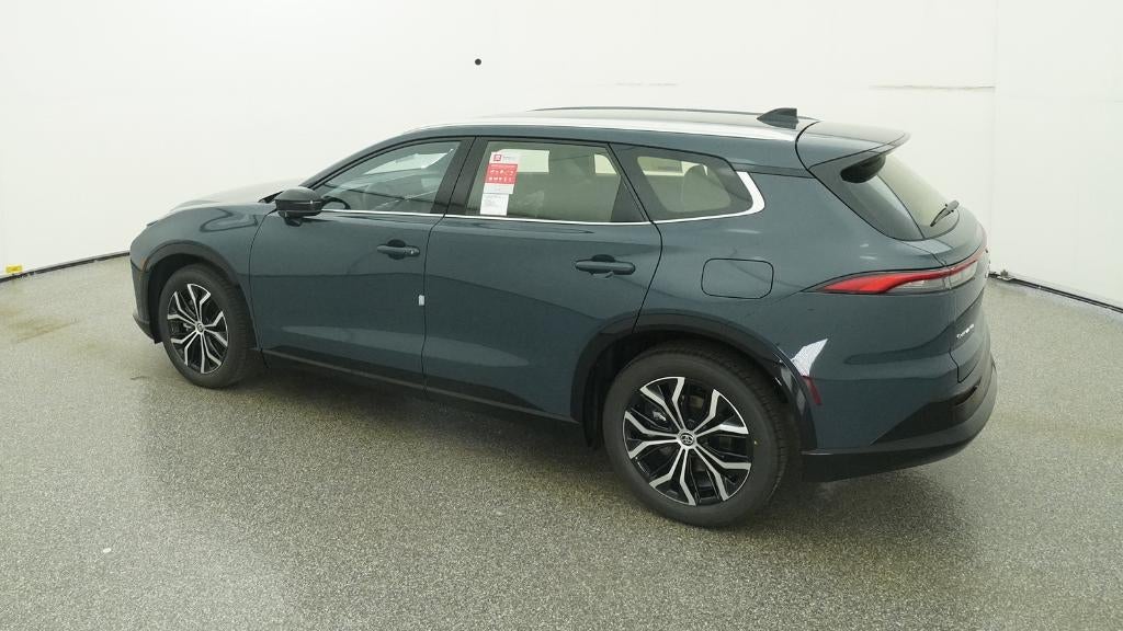 2026 Toyota Toyota Crown Signia XLE