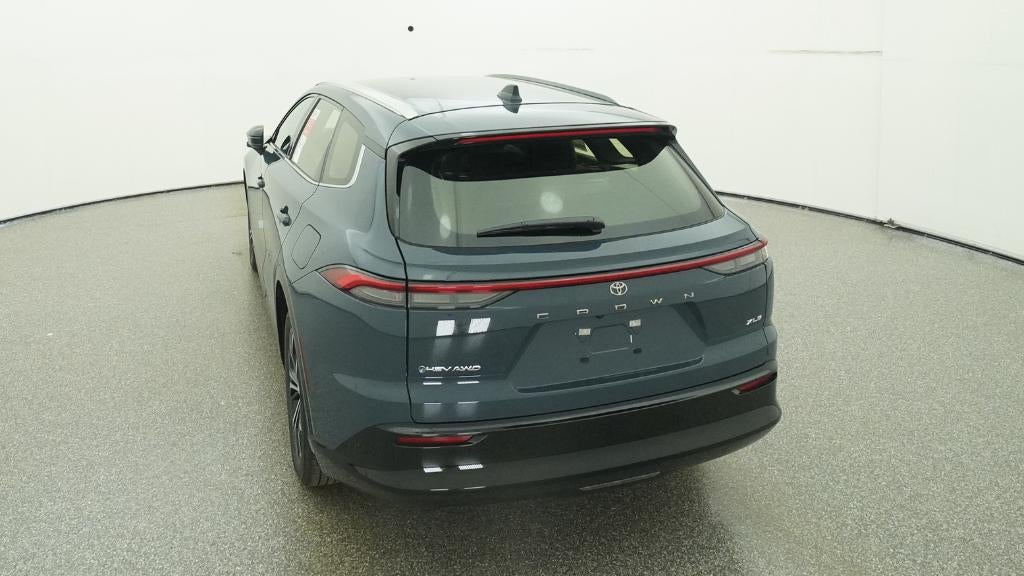 2026 Toyota Toyota Crown Signia XLE