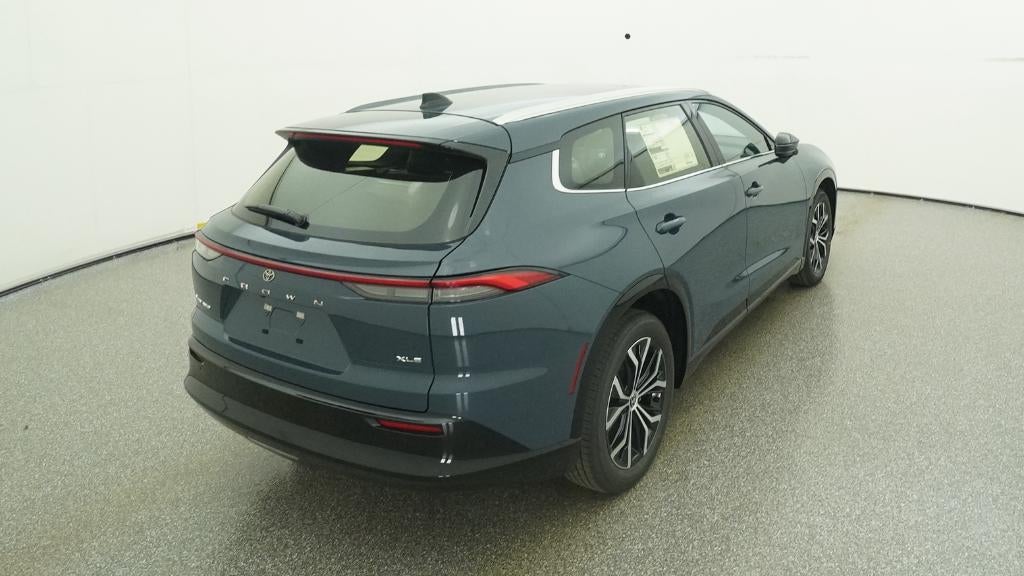 2026 Toyota Toyota Crown Signia XLE