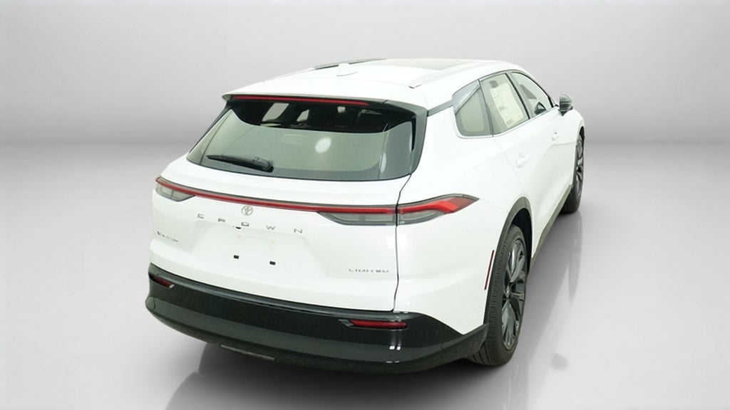 2026 Toyota Toyota Crown Signia Limited