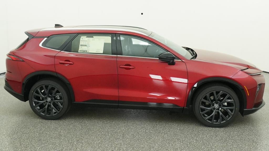 2026 Toyota Toyota Crown Signia Limited