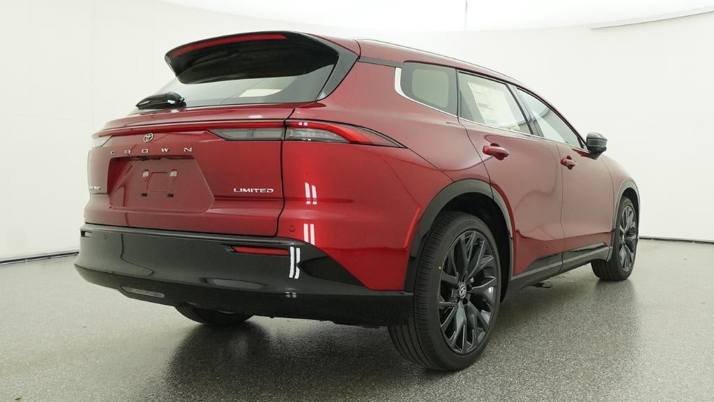 2026 Toyota Toyota Crown Signia Limited