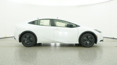 2026 Toyota Prius LE