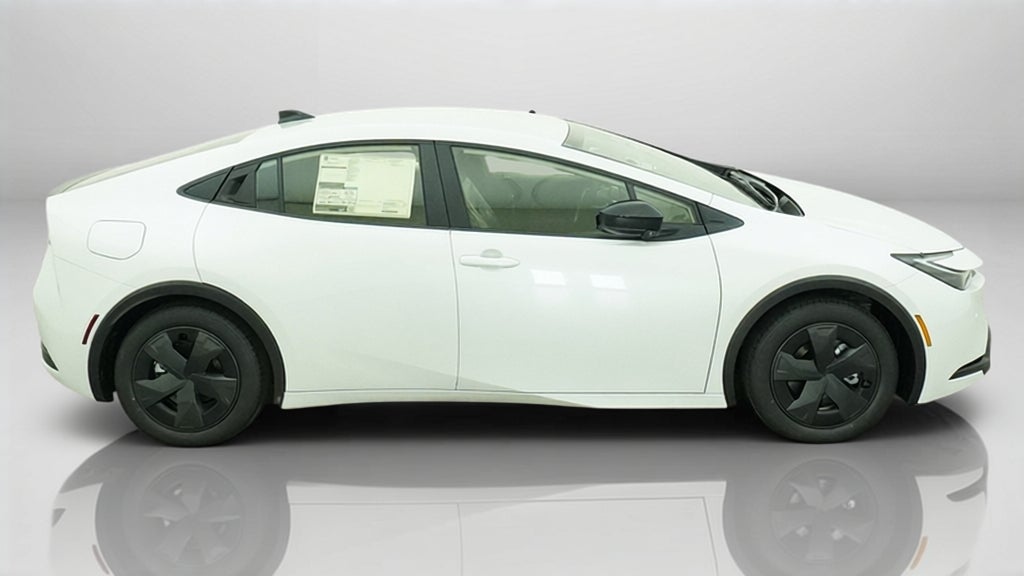 2026 Toyota Prius Plug-in Hybrid SE