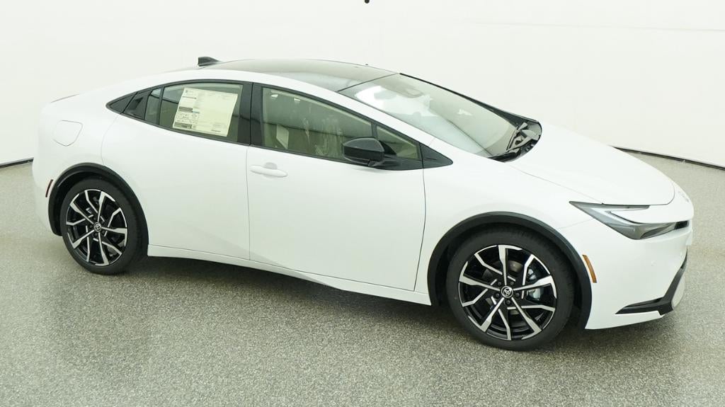 2026 Toyota Prius Plug-in Hybrid XSE