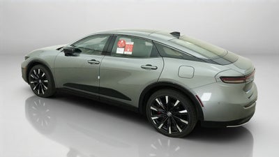 2027 Toyota Toyota Crown Platinum