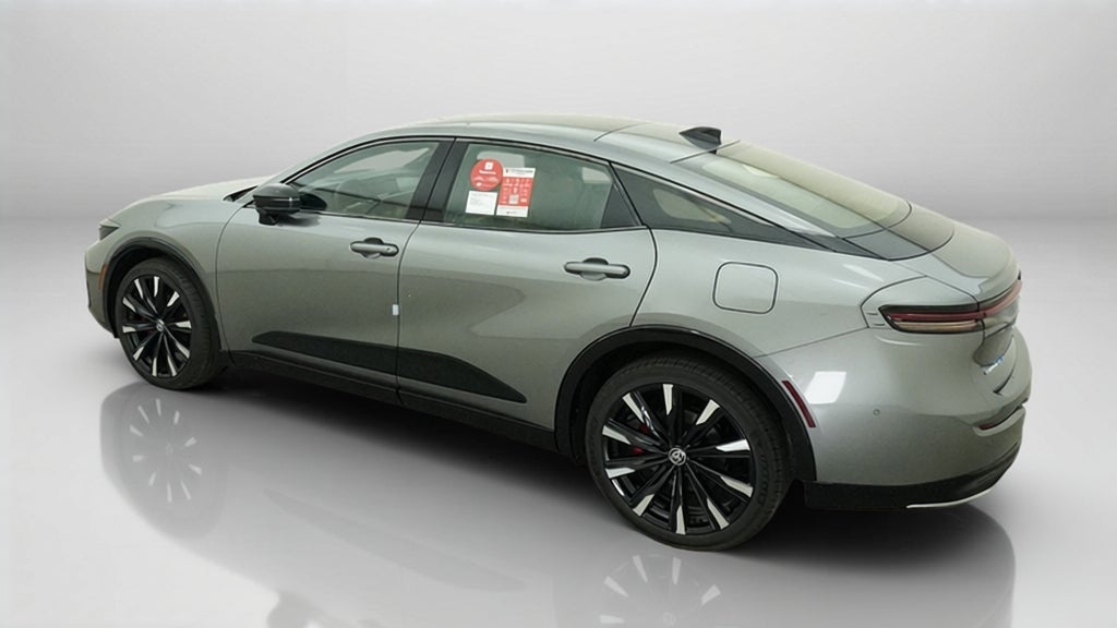 2027 Toyota Toyota Crown Platinum