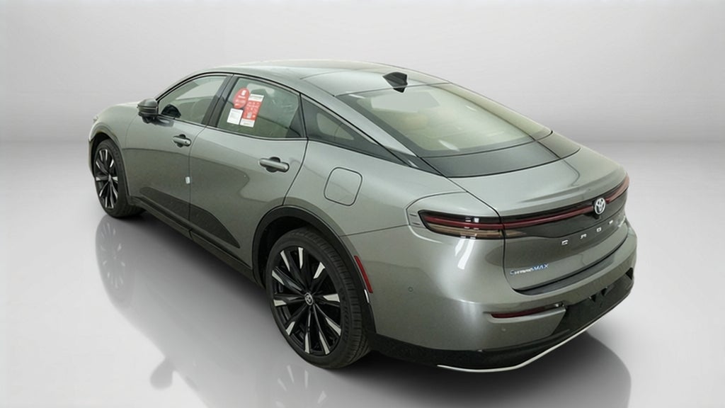 2027 Toyota Toyota Crown Platinum