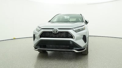2025 Toyota RAV4 Plug-in Hybrid SE