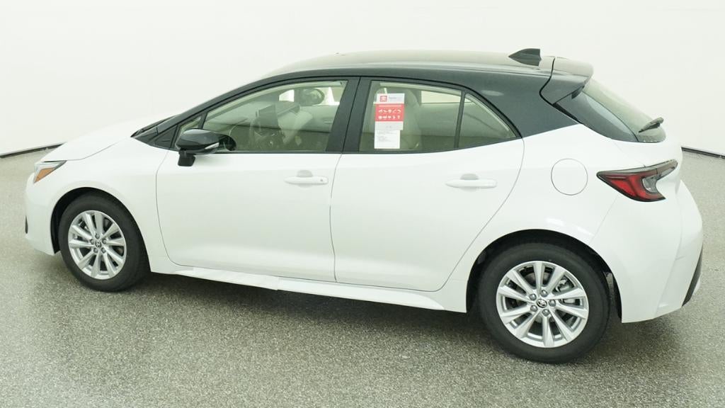 2026 Toyota Corolla Hatchback SE