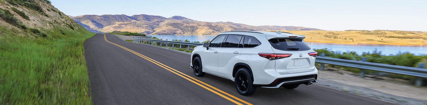 2023 Toyota Highlander for Sale near Wildwood FL