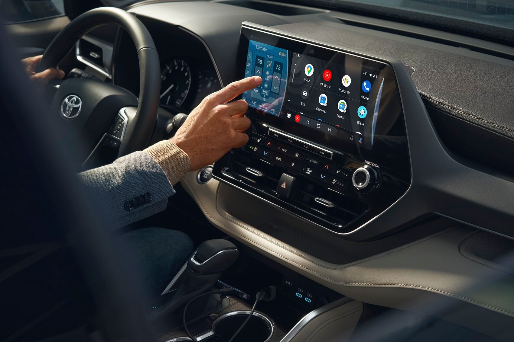 Toyota Highlander Screen