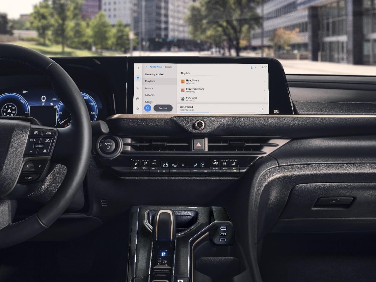 Toyota Crown Interior Tech